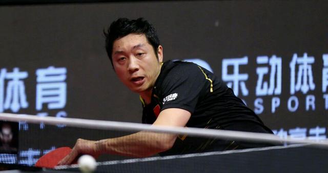 球迷：这球就是不讲道理的那种