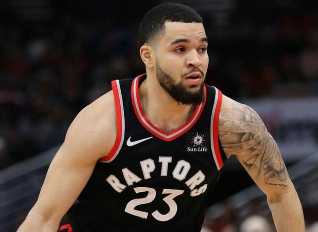 狂热队后卫 狂热队后卫