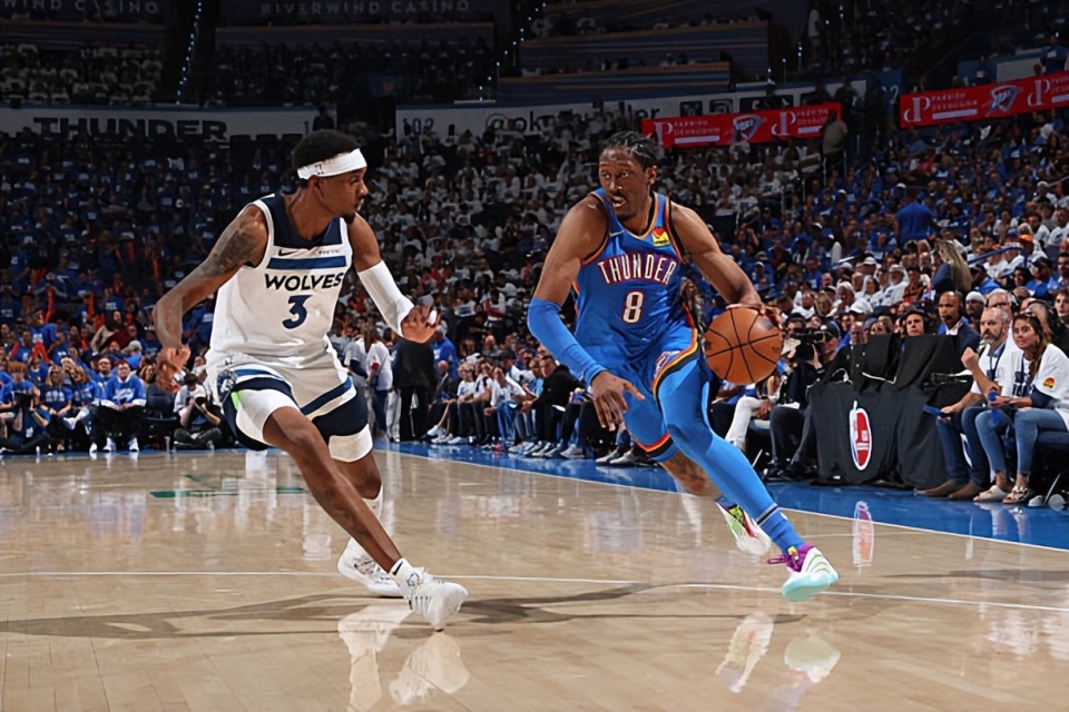 凭借稳定的 凭借稳定的